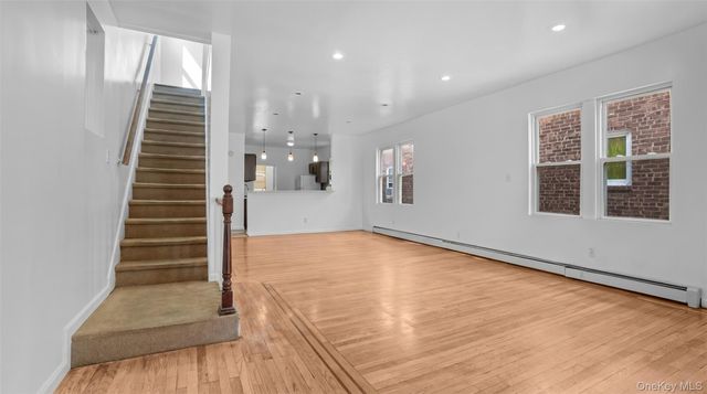 937 E 225th Street, Bronx, NY 10466