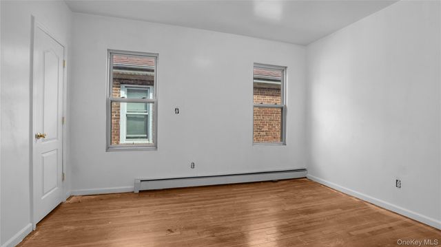 937 E 225th Street, Bronx, NY 10466