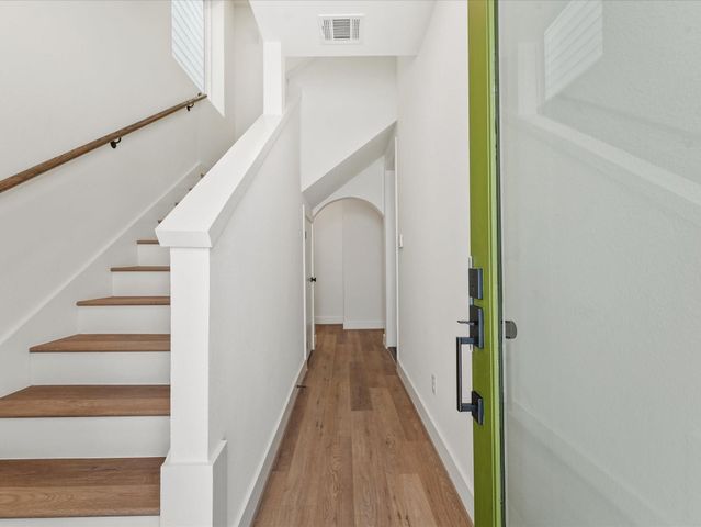 1804 Del Norte Street E, Houston, TX 77018