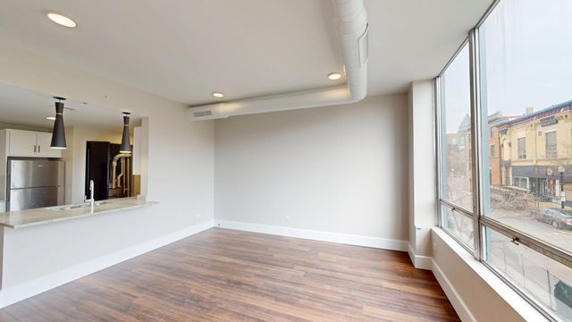 40 DuPage Court 503, Elgin, IL 60120