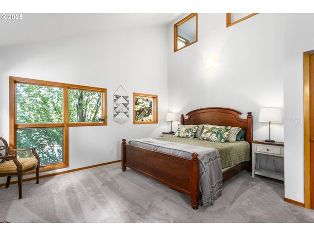 12370 Sw WHEATLAND Dr, Sherwood, OR 97140