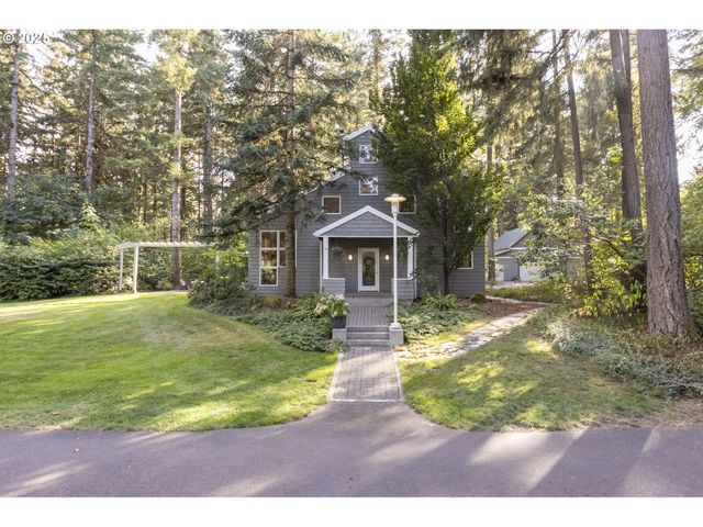 12370 Sw WHEATLAND Dr, Sherwood, OR 97140