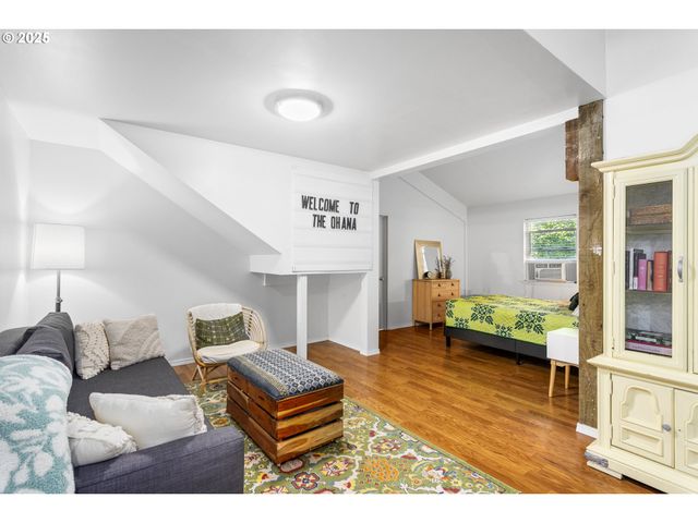 12370 Sw WHEATLAND Dr, Sherwood, OR 97140