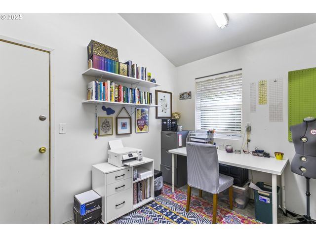 12370 Sw WHEATLAND Dr, Sherwood, OR 97140