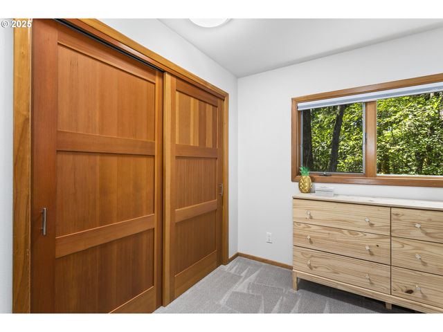 12370 Sw WHEATLAND Dr, Sherwood, OR 97140