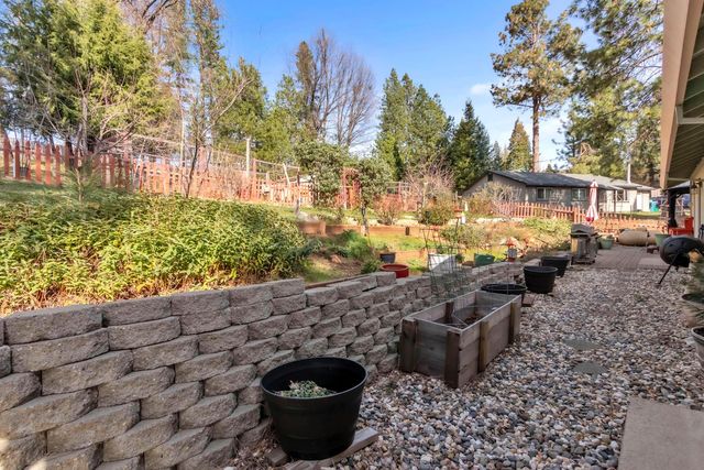 5012 Meadow Glen Dr, Grizzly Flats, CA 95636