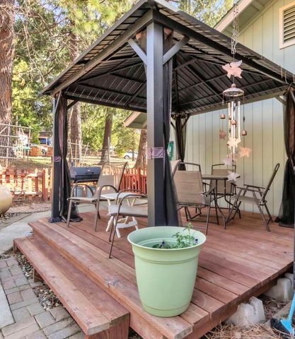 5012 Meadow Glen Dr, Grizzly Flats, CA 95636