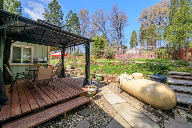 5012 Meadow Glen Dr, Grizzly Flats, CA 95636