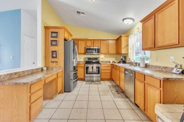 5012 Meadow Glen Dr, Grizzly Flats, CA 95636