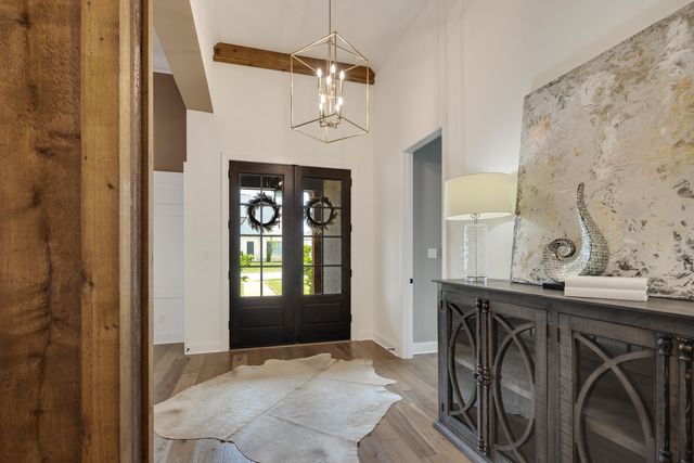 237 BECKHAM DR, Collierville, TN 38017