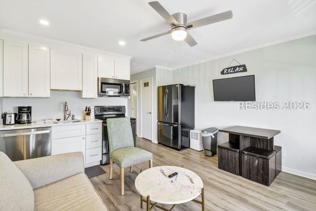 23 S Forest Beach Dr Apt 328, Hilton Head Island, SC 29928