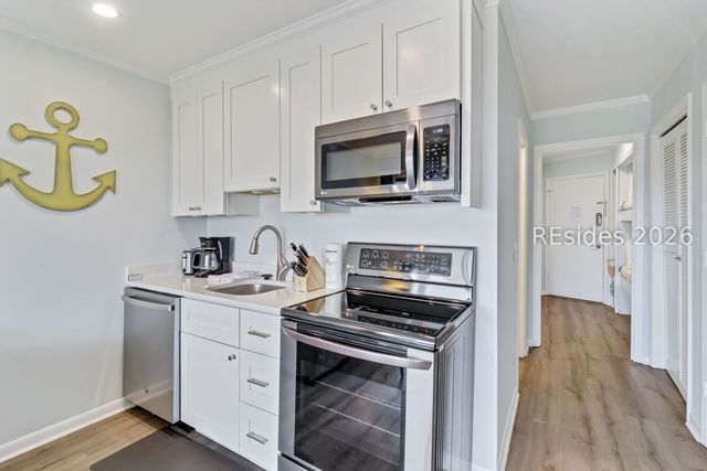 23 S Forest Beach Dr Apt 328, Hilton Head Island, SC 29928