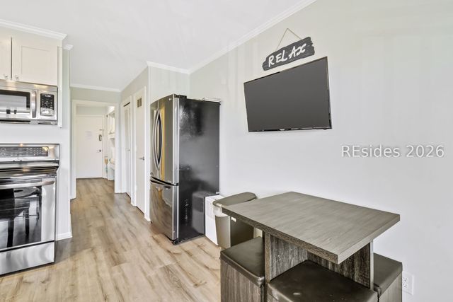 23 S Forest Beach Dr Apt 328, Hilton Head Island, SC 29928