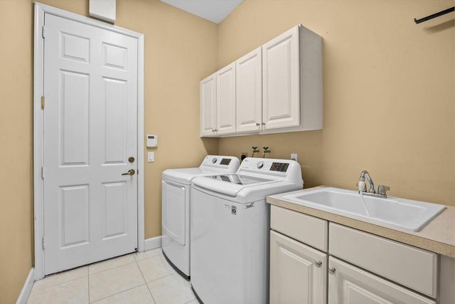 9301 SW Nuova Way, Port St. Lucie, Port St Lucie, FL 34986