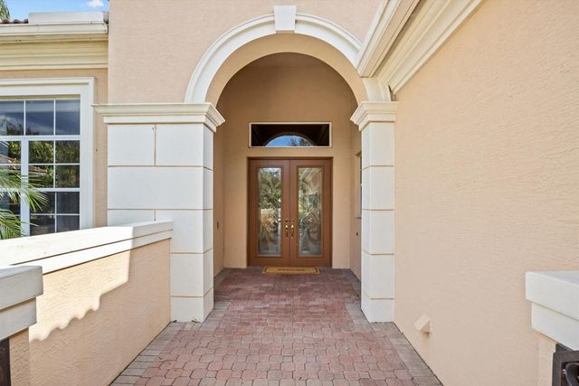 9301 SW Nuova Way, Port St. Lucie, Port St Lucie, FL 34986