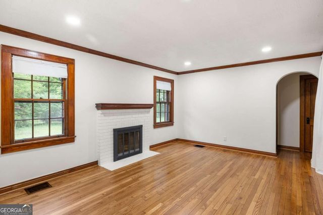 889 Milam Circle, Clarkston, GA 30021