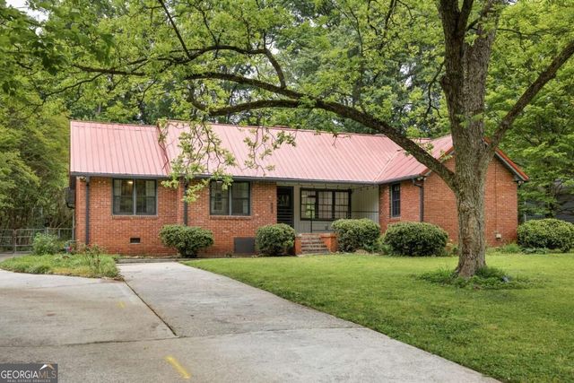 889 Milam Circle, Clarkston, GA 30021