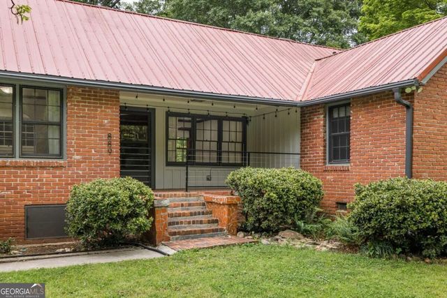 889 Milam Circle, Clarkston, GA 30021