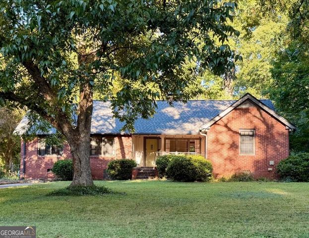 889 Milam Circle, Clarkston, GA 30021