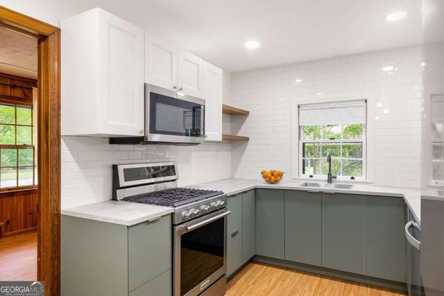 889 Milam Circle, Clarkston, GA 30021