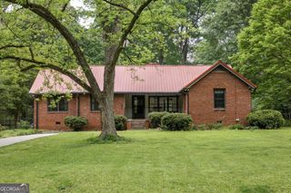 889 Milam Circle, Clarkston, GA 30021