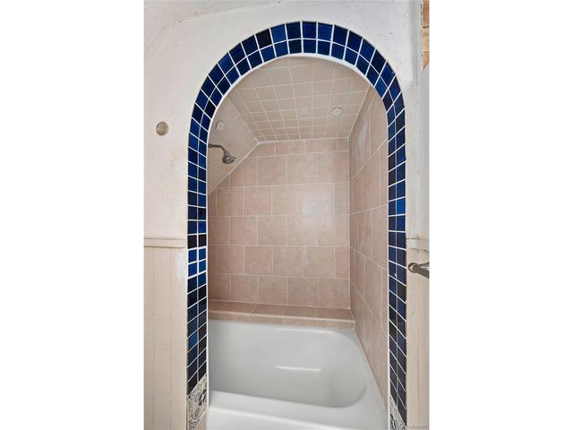 354 S Sherman St, Denver, CO 80209