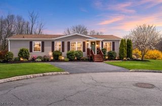 102 New Street, Oxford Twp., NJ 07863