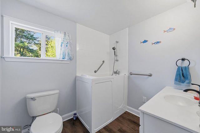 590 SUNHAVEN DR, Clayton, NJ 08312