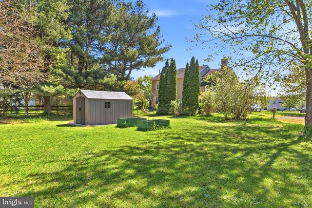 590 SUNHAVEN DR, Clayton, NJ 08312