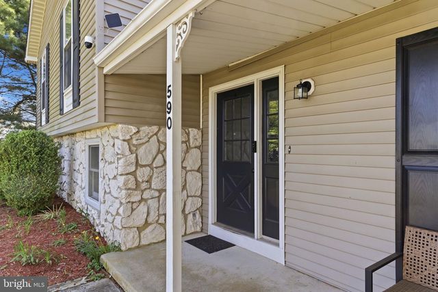 590 SUNHAVEN DR, Clayton, NJ 08312