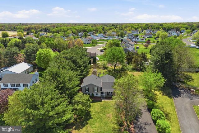 590 SUNHAVEN DR, Clayton, NJ 08312