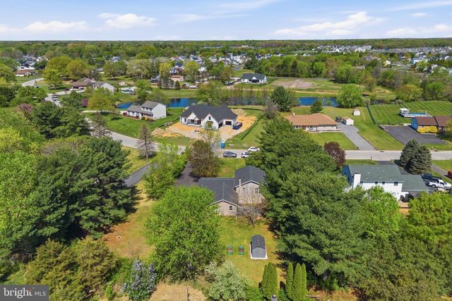 590 SUNHAVEN DR, Clayton, NJ 08312