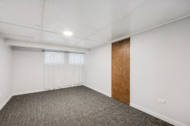 7612 Ridgewood Lane, Burr Ridge, IL 60527