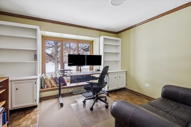 7612 Ridgewood Lane, Burr Ridge, IL 60527