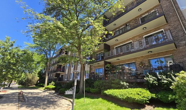 5501 Lincoln Avenue 404, Morton Grove, IL 60053