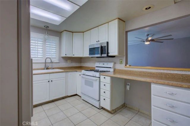9906 Jennifer Court, Delhi, CA 95315