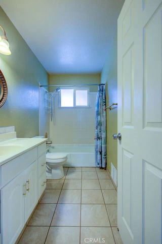 9906 Jennifer Court, Delhi, CA 95315