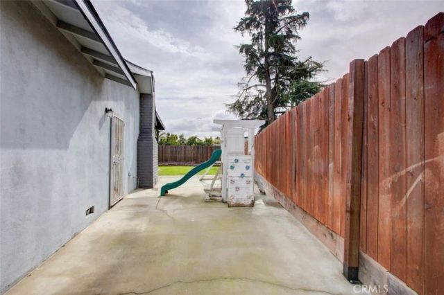 9906 Jennifer Court, Delhi, CA 95315