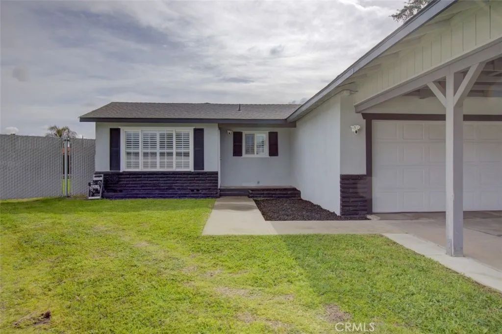 9906 Jennifer Court, Delhi, CA 95315