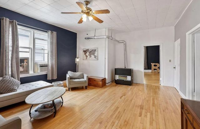 2809 Garfield Avenue, Minneapolis, MN 55408