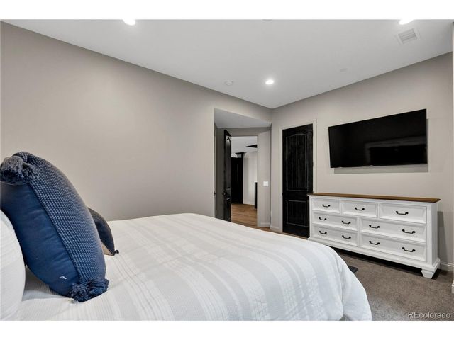 3520 Castle Butte Dr, Castle Rock, CO 80109