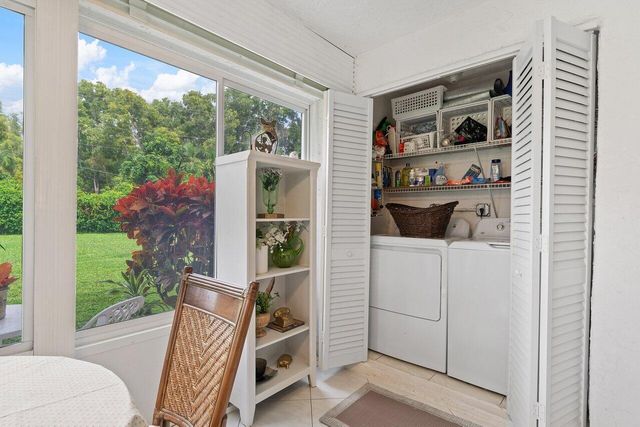 5010 Privet Place 101, Delray Beach, FL 33484