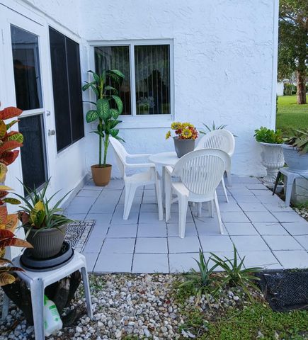5010 Privet Place 101, Delray Beach, FL 33484