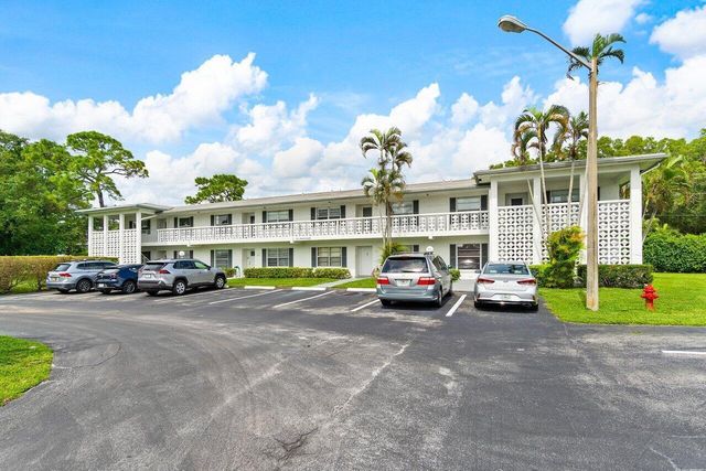 5010 Privet Place 101, Delray Beach, FL 33484