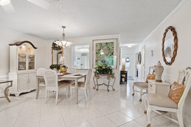 5010 Privet Place 101, Delray Beach, FL 33484