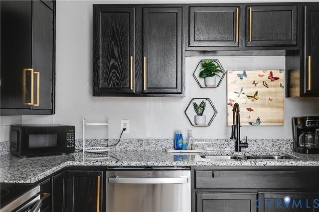 1411 Winchell St, Richmond, VA 23231