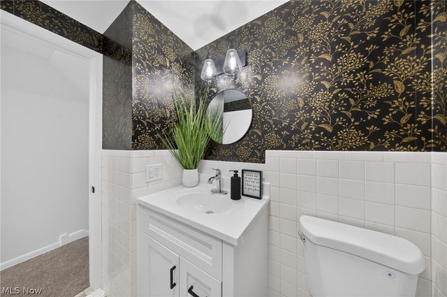 13986 Cherokee Trail, Middleburg Heights, OH 44130