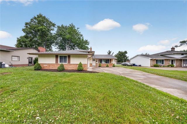 13986 Cherokee Trail, Middleburg Heights, OH 44130