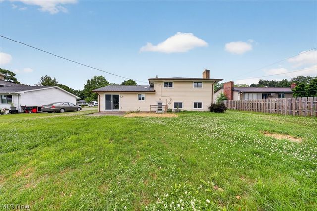13986 Cherokee Trail, Middleburg Heights, OH 44130