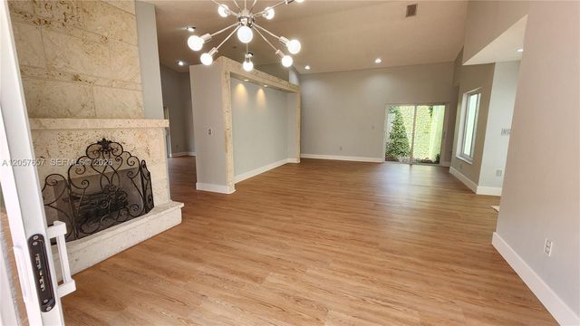 14249 SW 90th Ter, Miami, FL 33186